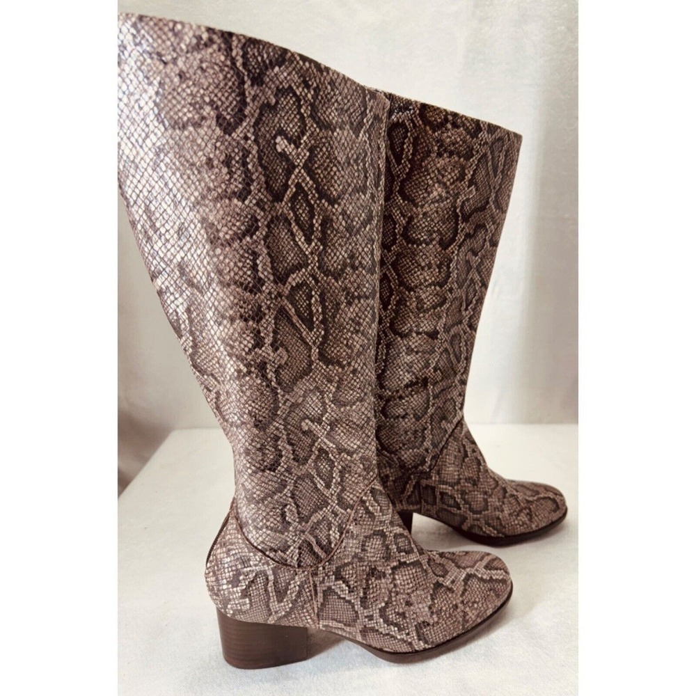 Born Womens Audrina Color: Brown Snake Print Style Boots￼ F70257 Size 7‎ Boots - Picture 4 of 10